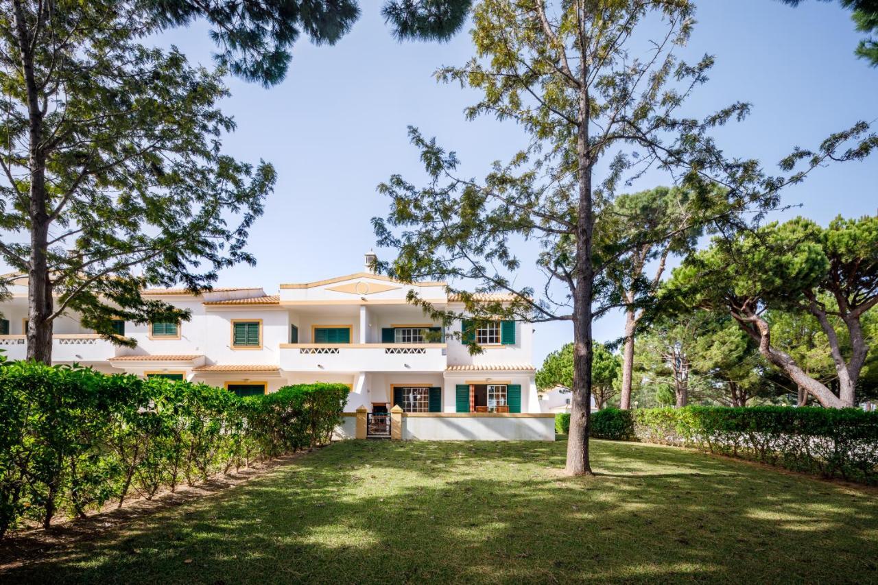 Falesia Beach Villa By The Portuguese Butler Ольос де Агуа Екстериор снимка