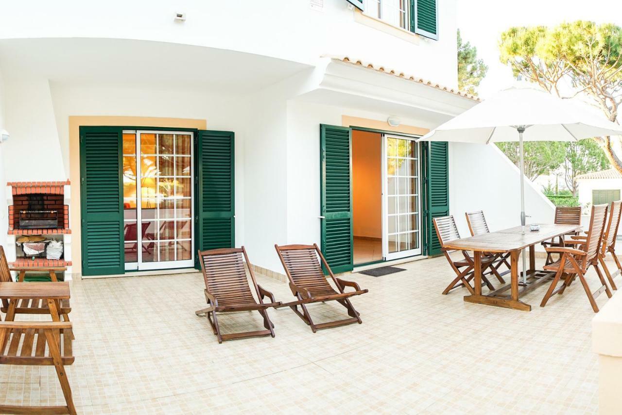 Falesia Beach Villa By The Portuguese Butler Ольос де Агуа Екстериор снимка