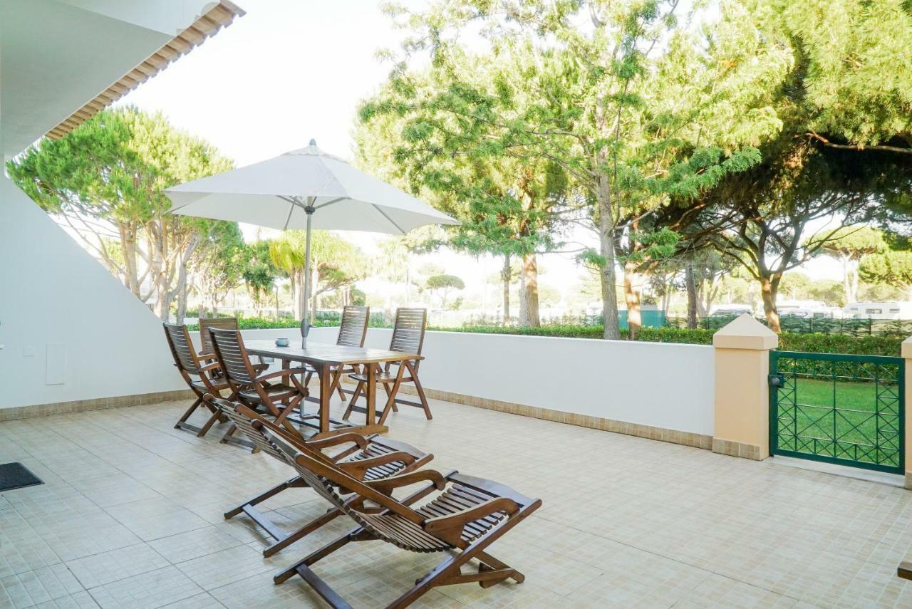 Falesia Beach Villa By The Portuguese Butler Ольос де Агуа Екстериор снимка